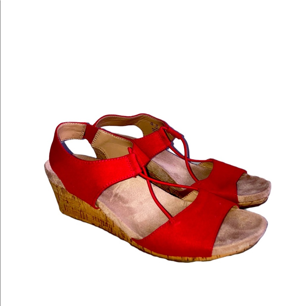 Abella Wedges